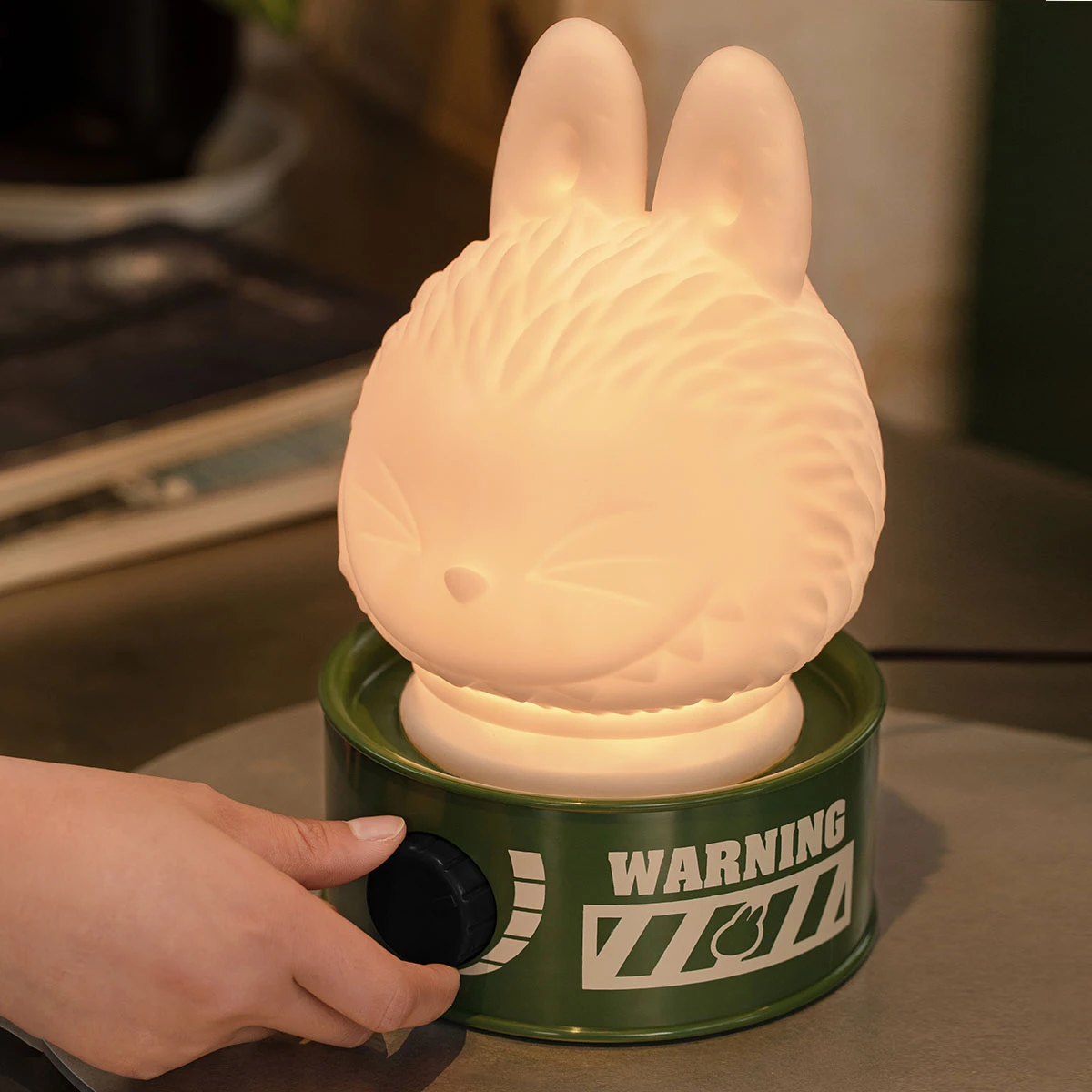 THE MONSTERS Home Of Elves Series-Vinyl Doll Lamp 6 THE MONSTERS Home Of Elves Series-Vinyl Doll Lamp - Image 6