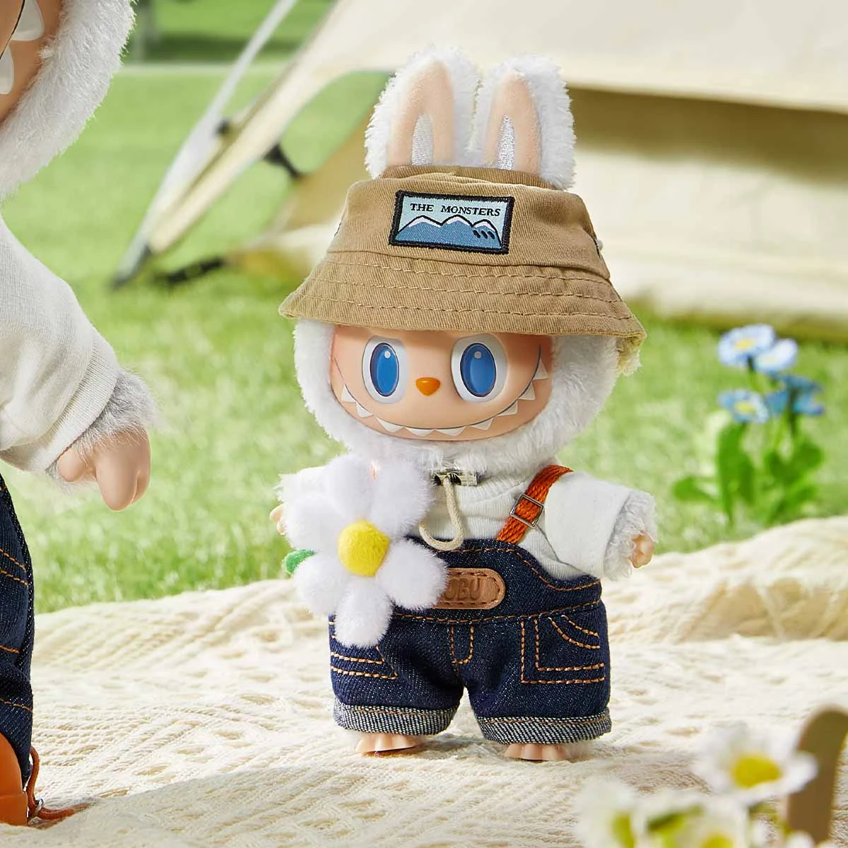 THE MONSTERS FALL IN WILD SERIES-Vinyl Plush Doll Pendant 3 THE MONSTERS FALL IN WILD SERIES-Vinyl Plush Doll Pendant - Image 3