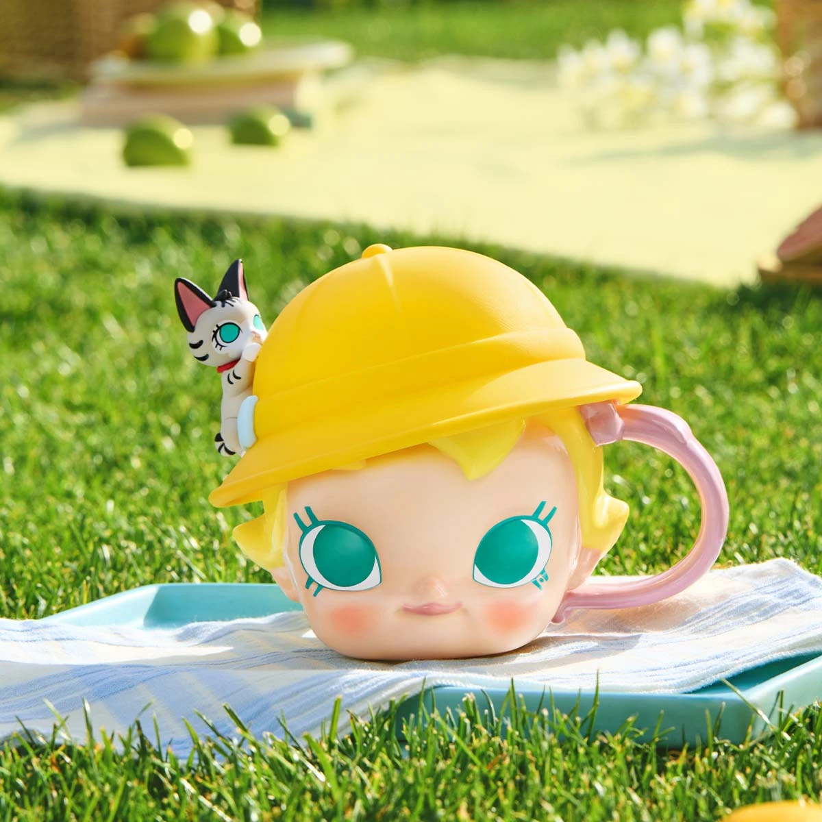 Baby Molly & Baby Tabby Series-Big Head Ceramic Cup 2 Baby Molly & Baby Tabby Series-Big Head Ceramic Cup - Image 2