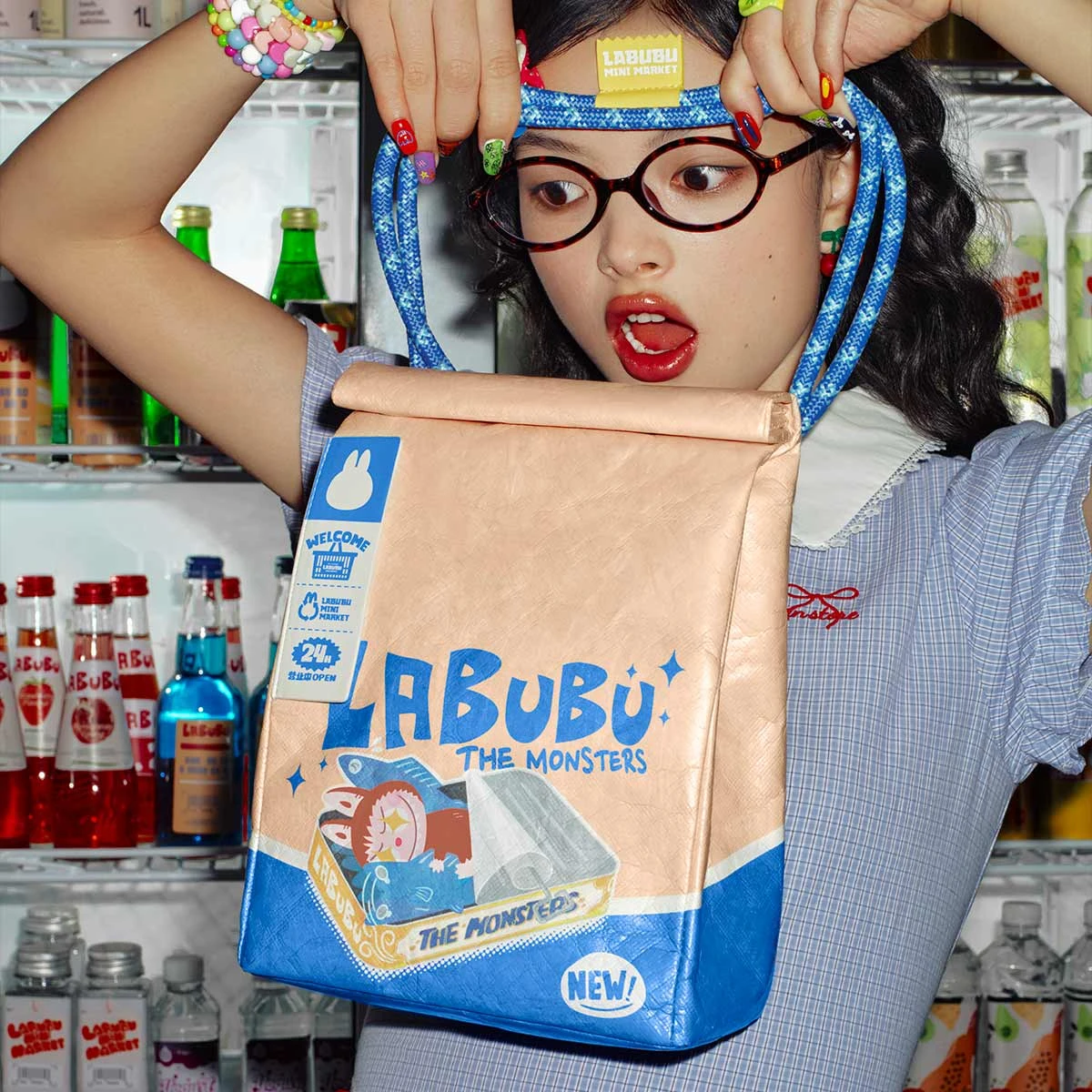 THE MONSTERS Wacky Mart Series-Messenger Bag 2 THE MONSTERS Wacky Mart Series-Messenger Bag - Image 2